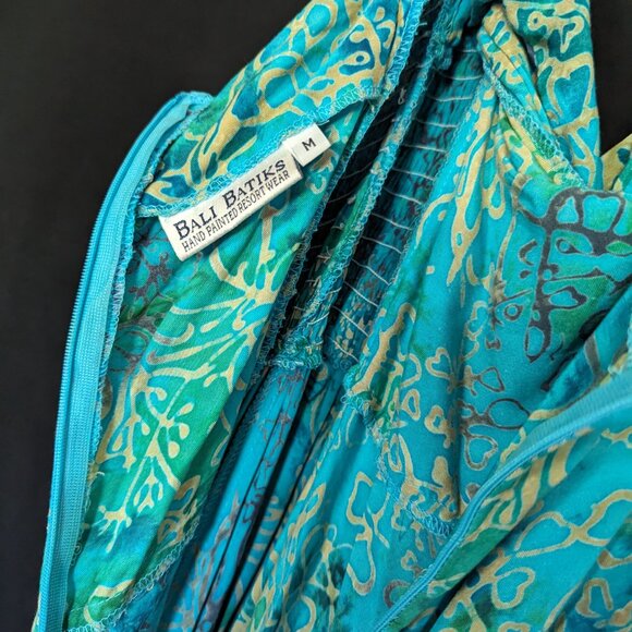 Pyramid Collection Halter Smocked Dress - Mediumj - Picture 4 of 6